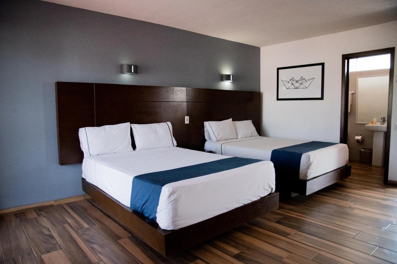 Hotel Expo Plaza Business And Family Guadalajara 사포판 외부 사진