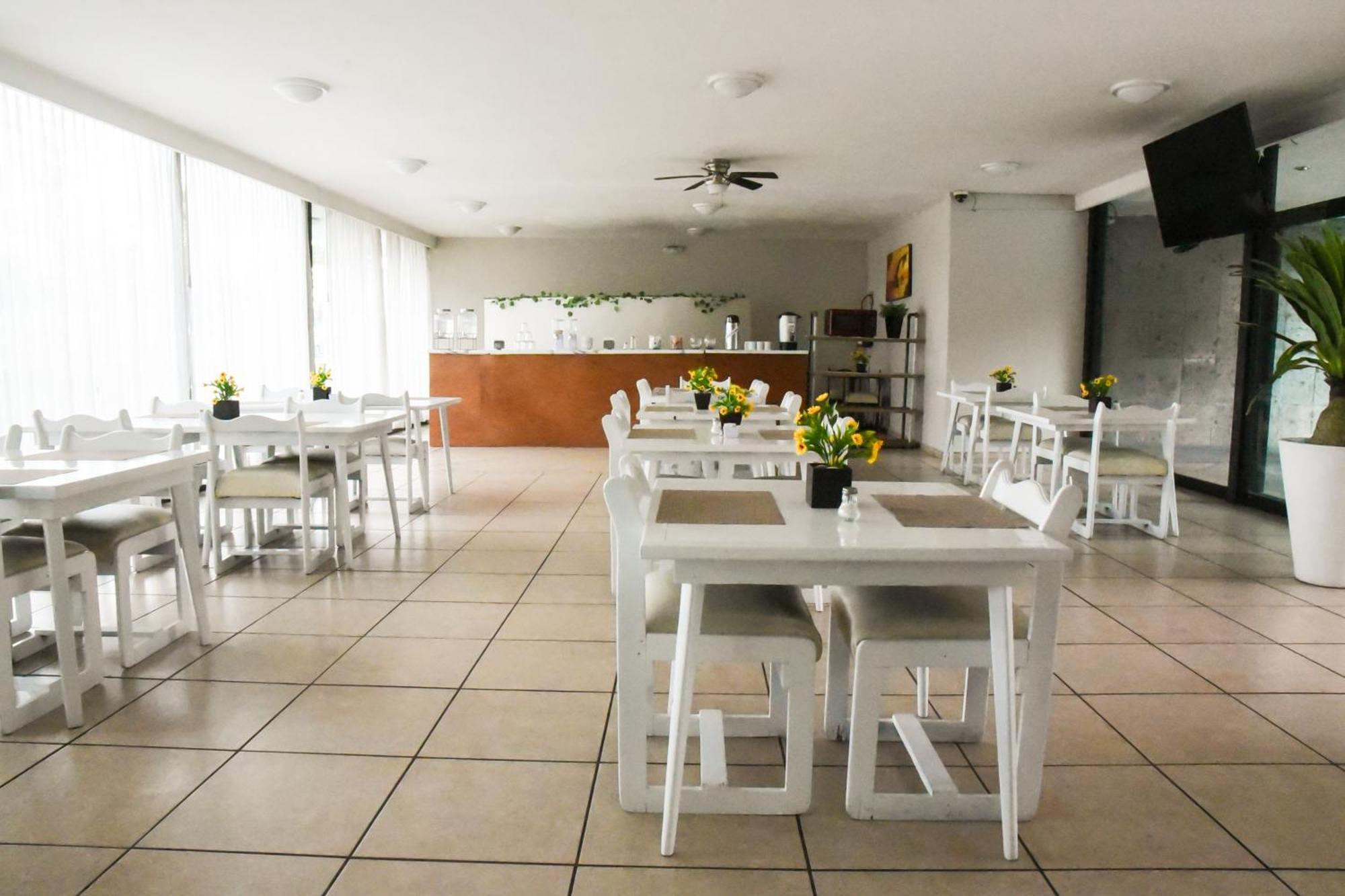 Hotel Expo Plaza Business And Family Guadalajara 사포판 외부 사진